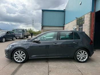 Used Volkswagen Golf 2013 for sale - 78239826: Photo