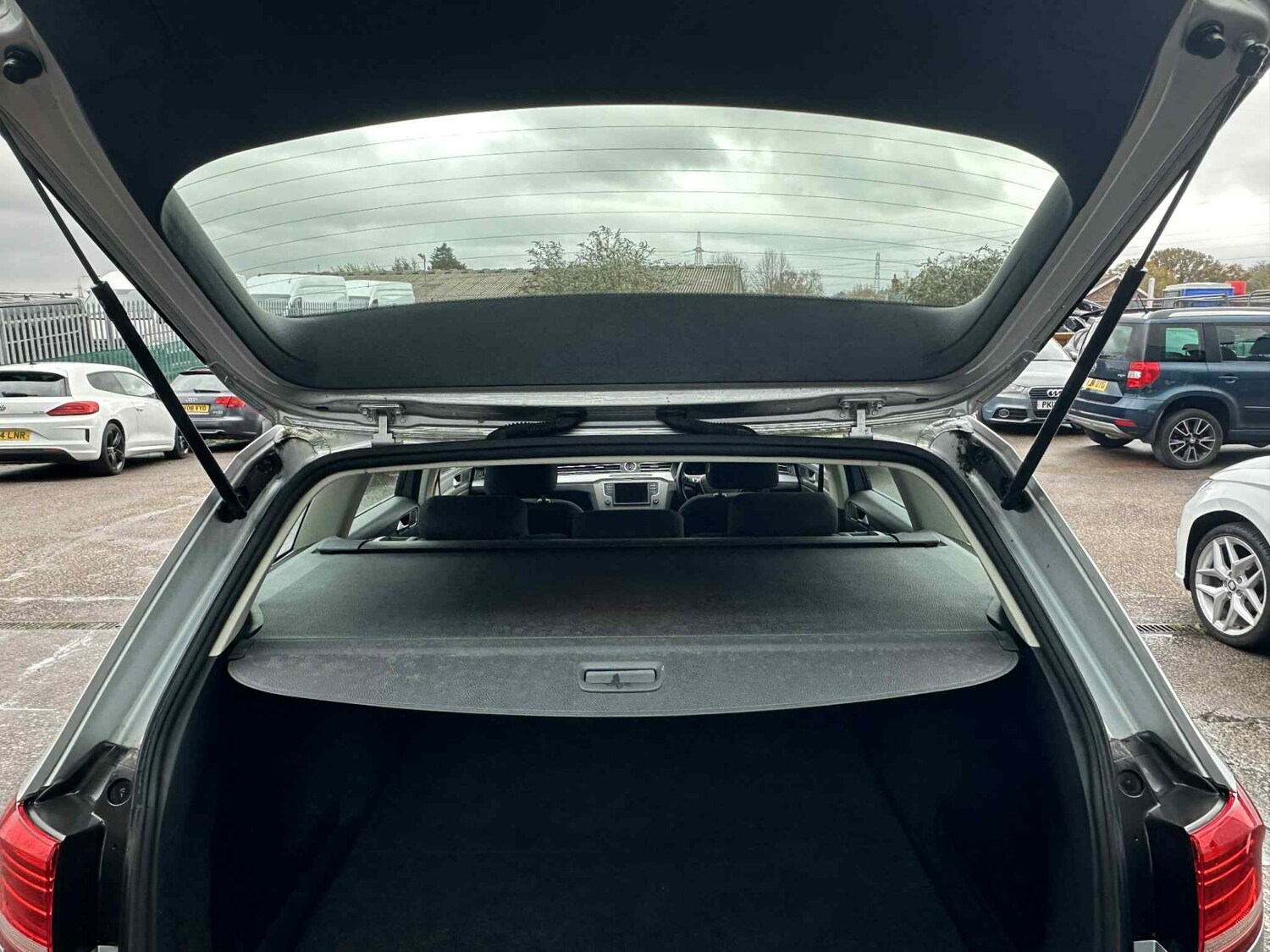 Used Volkswagen Passat 2015 for sale - 76560133: Photo 16