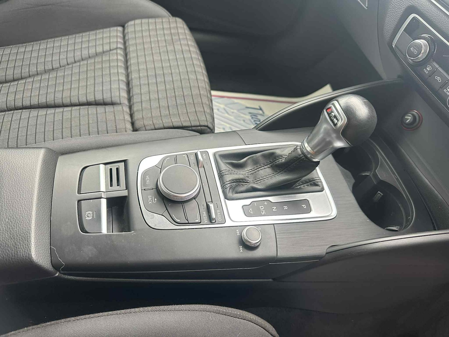 Used Audi A3 2014 for sale - 76332109: Photo 9