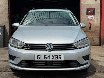 Used Volkswagen Golf SV 2015 for sale - 79112046: Photo