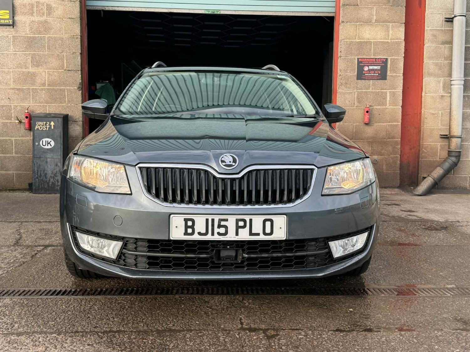 Used Skoda Octavia 2015 for sale - 76940238: Photo 2