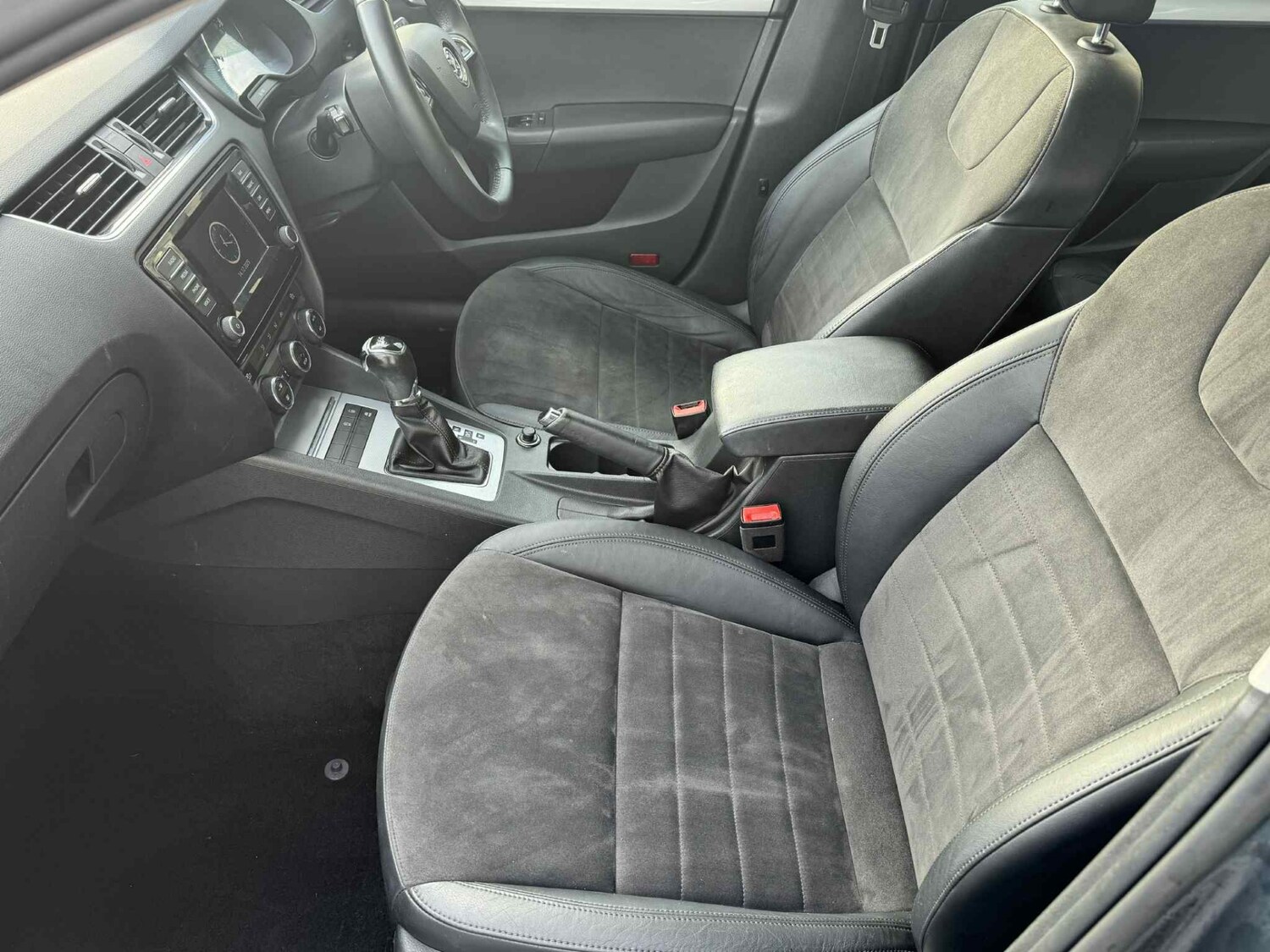 Used Skoda Octavia 2015 for sale - 76940238: Photo 26