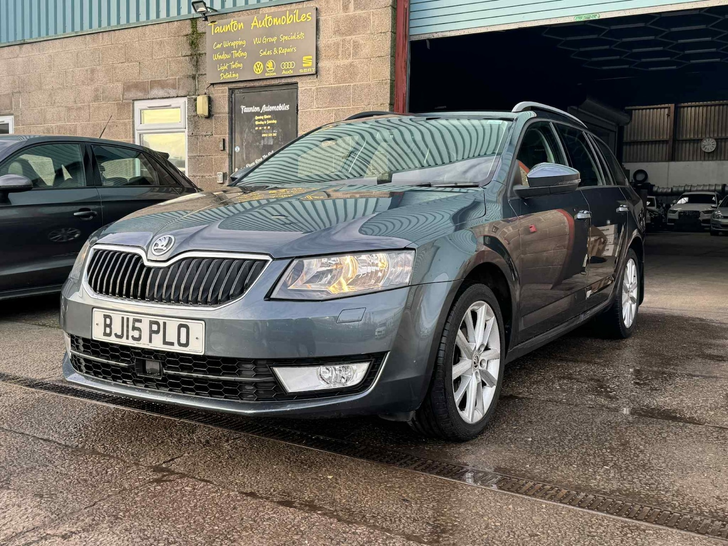 Used Skoda Octavia 2015 for sale - 76940238: Photo 3