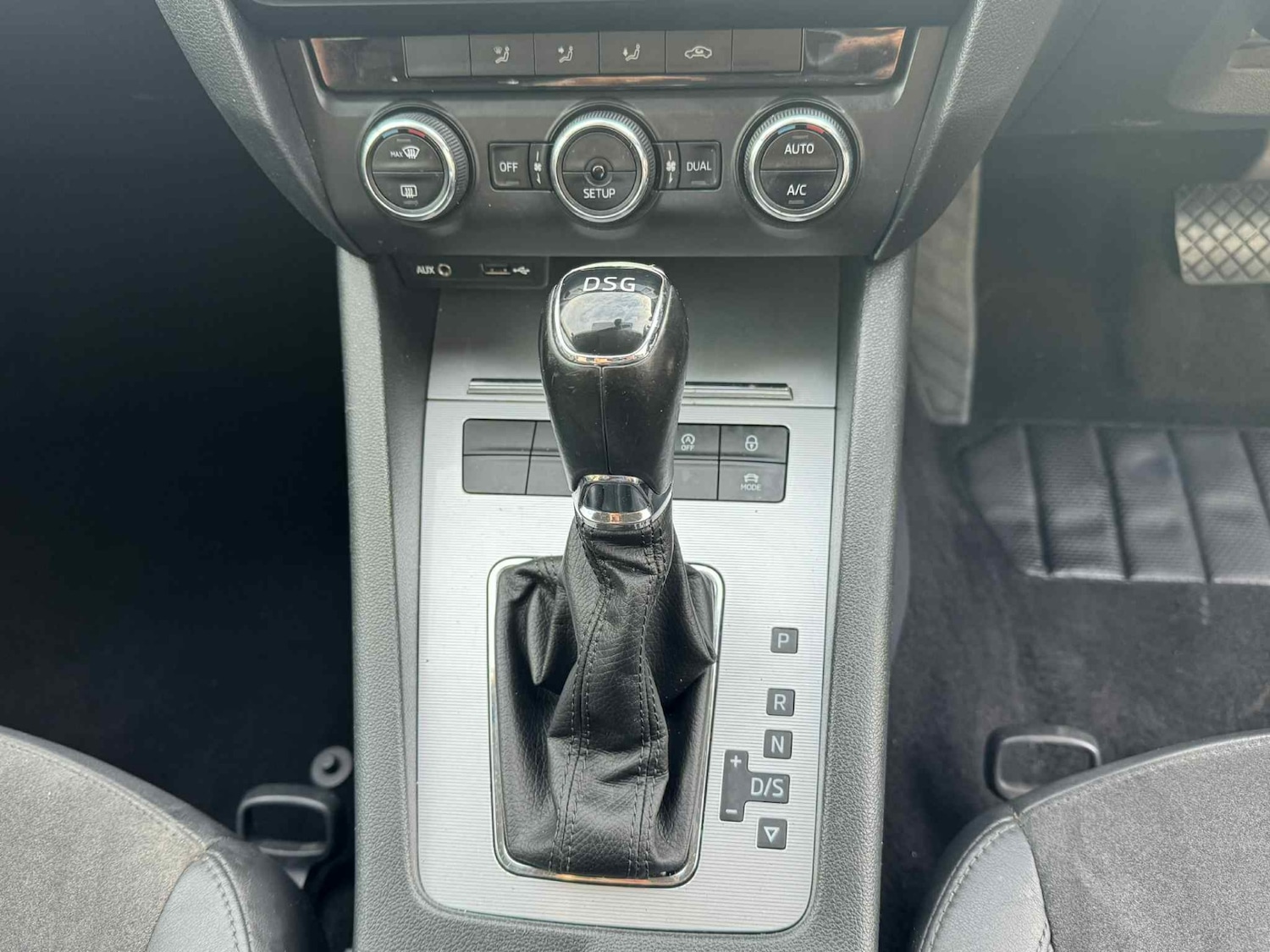 Used Skoda Octavia 2015 for sale - 76940238: Photo 9