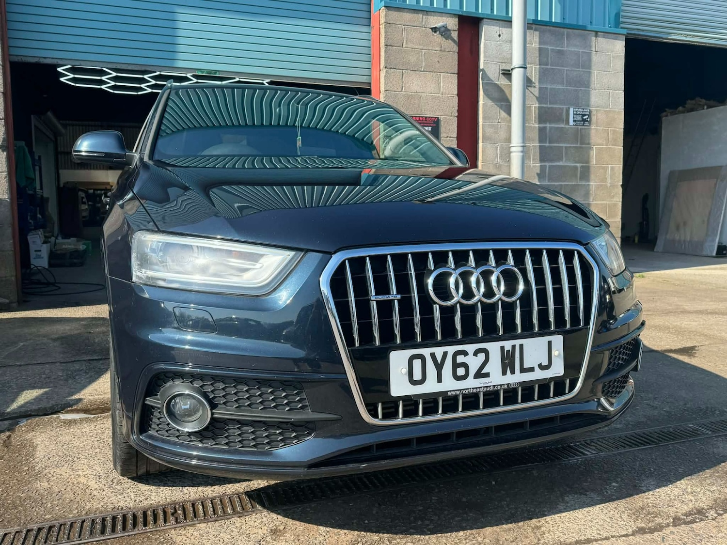Used Audi Q3 2012 for sale - 77570284: Photo 15
