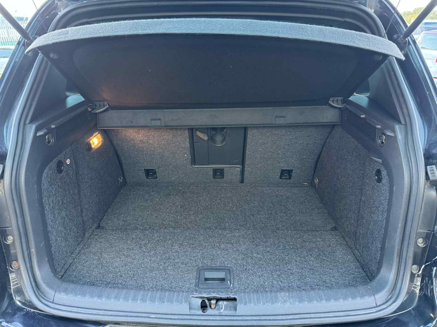 Used Volkswagen Tiguan 2013 for sale - 76428353: Photo 12