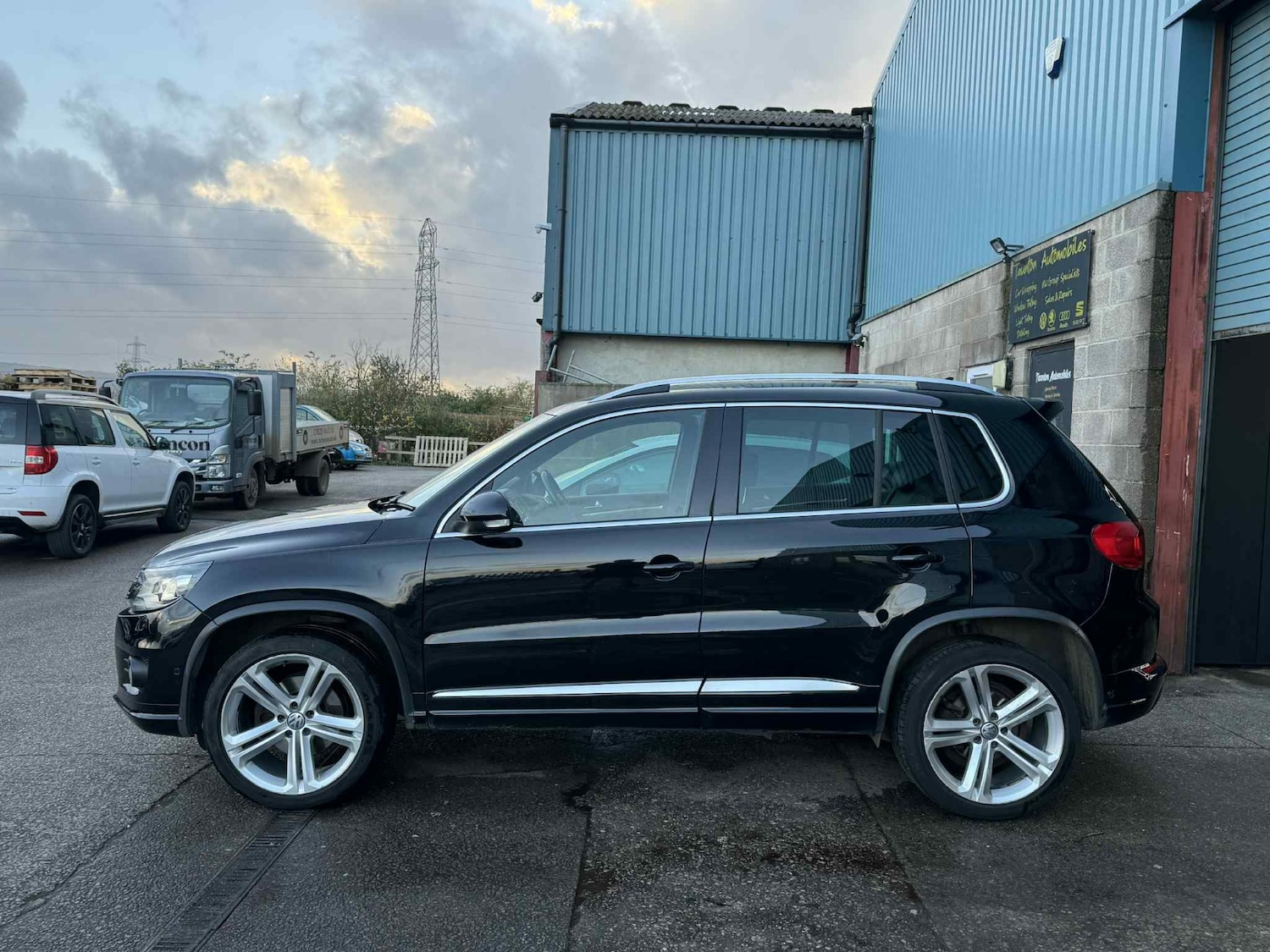 Used Volkswagen Tiguan 2013 for sale - 76428353: Photo 4
