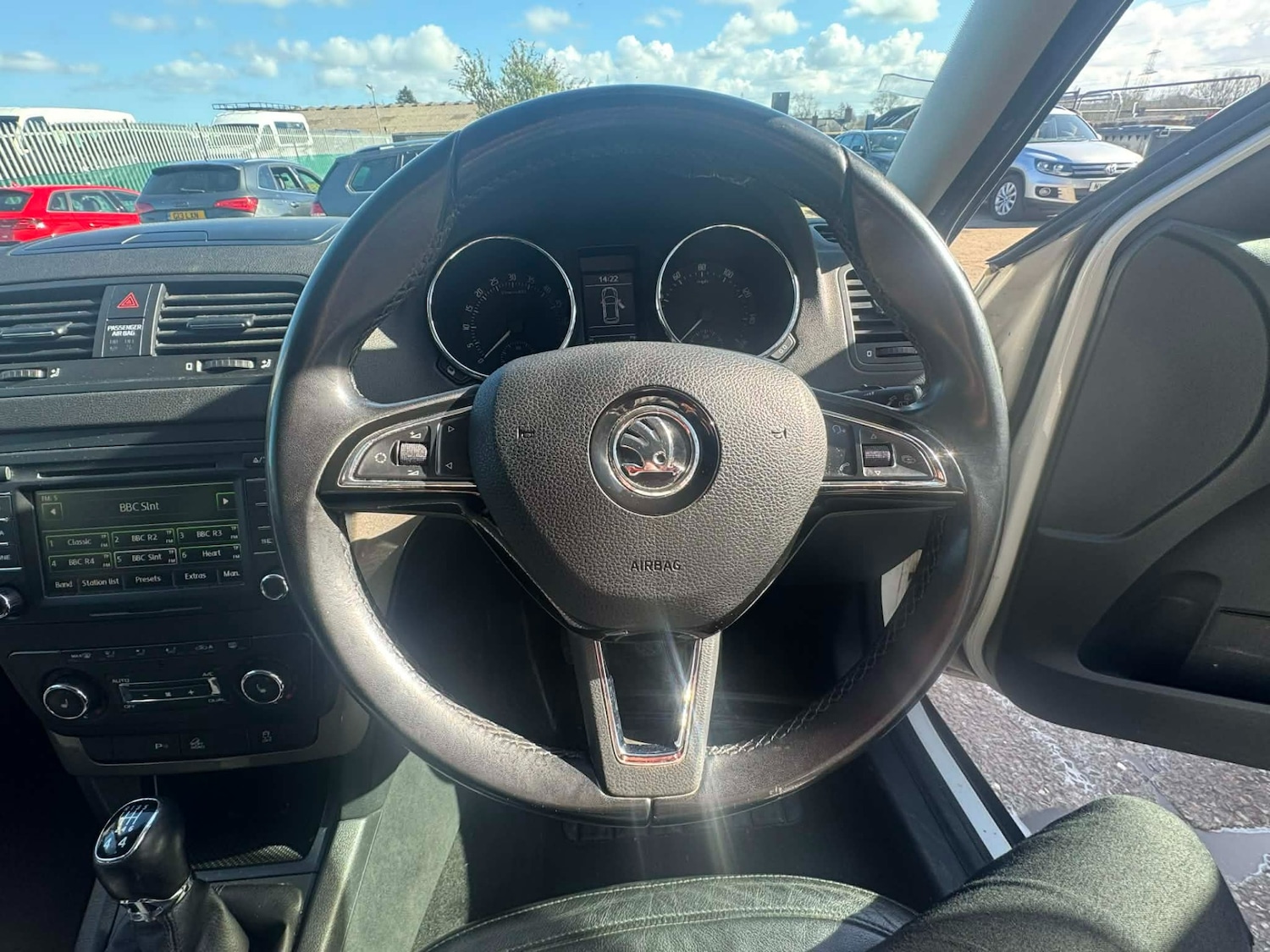 Used Skoda Yeti 2014 for sale - 77889379: Photo 8