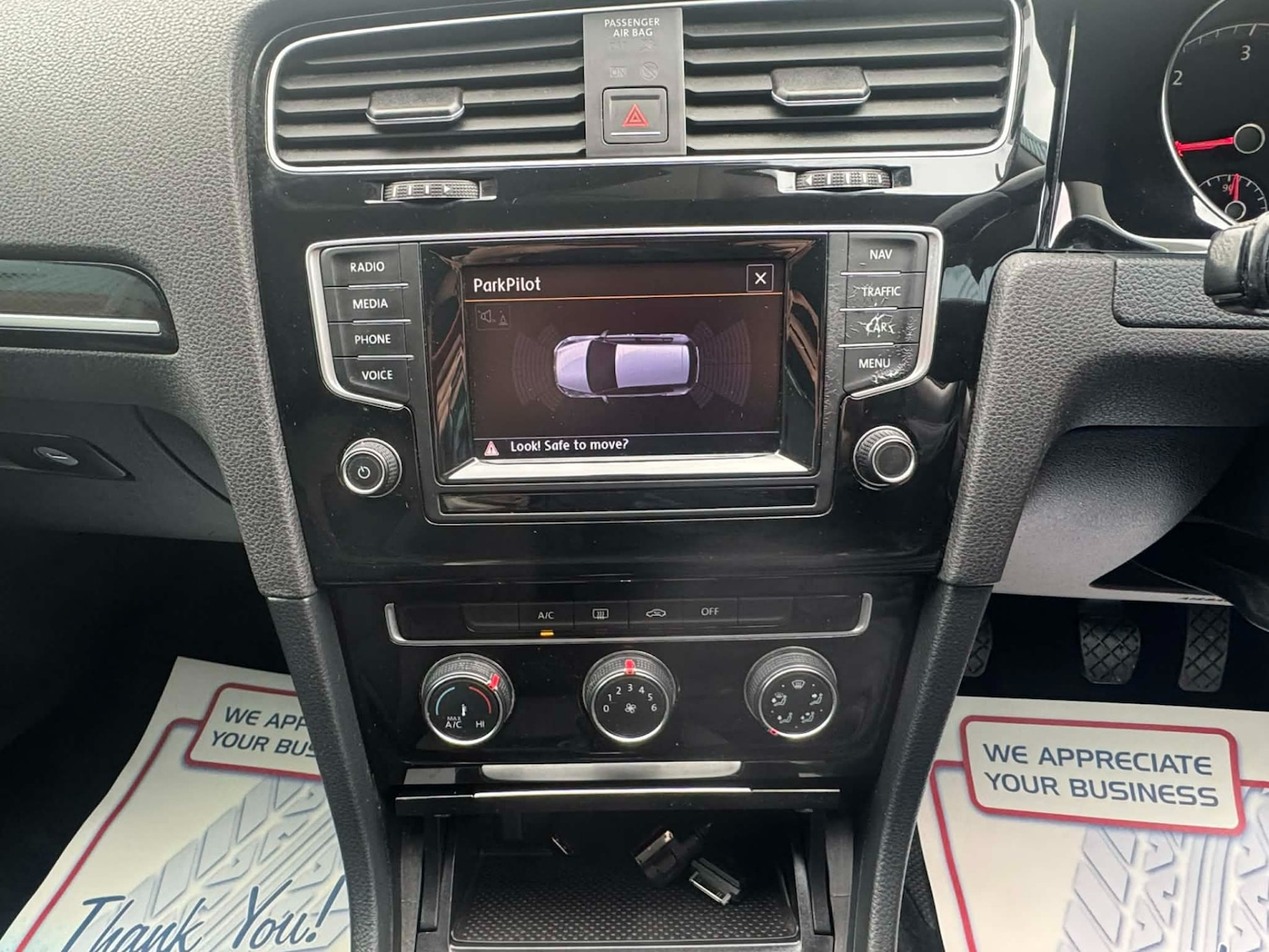 Used Volkswagen Golf 2014 for sale - 77630159: Photo 10