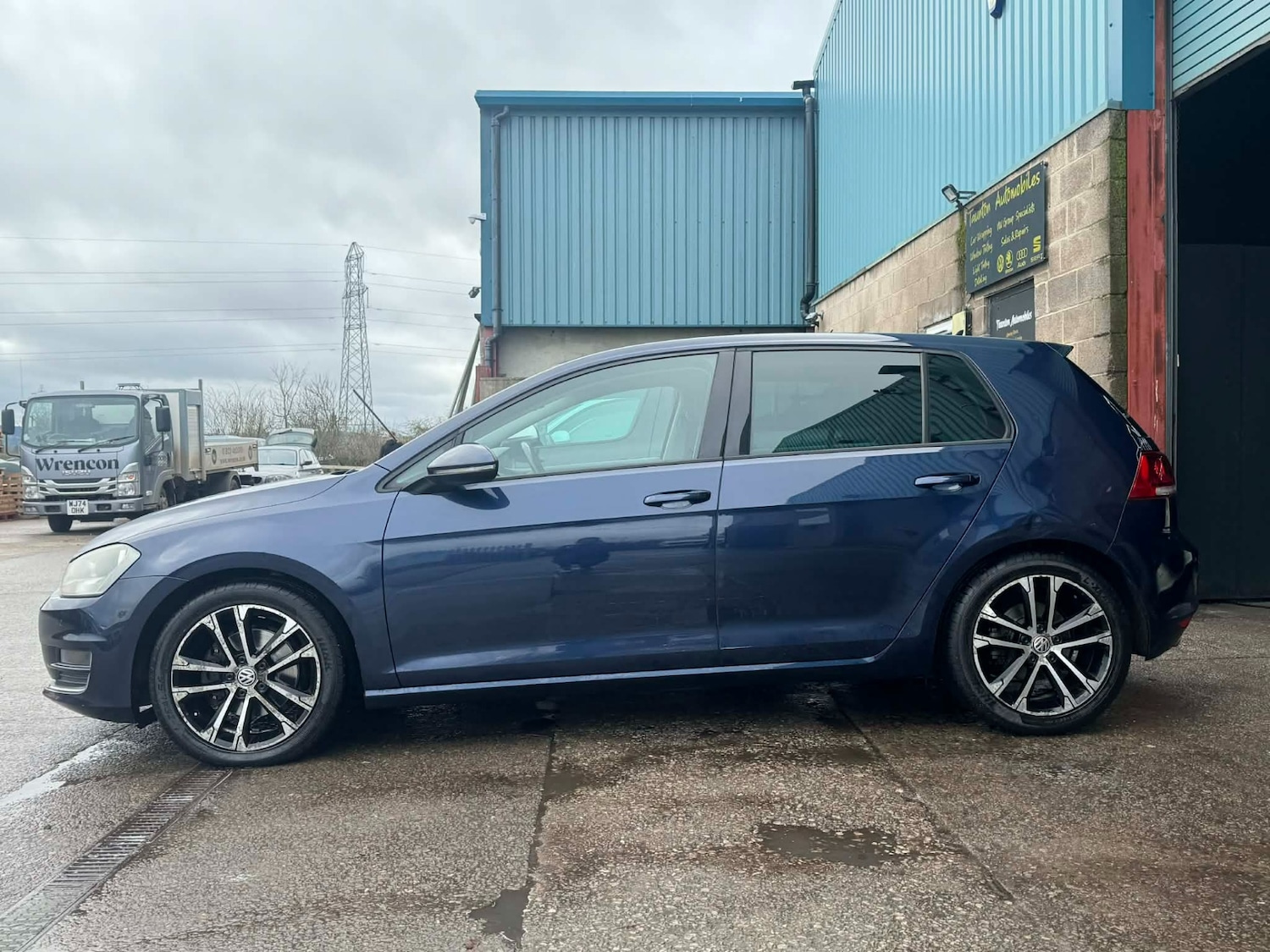 Used Volkswagen Golf 2014 for sale - 77630159: Photo 5