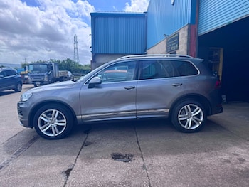 Used Volkswagen Touareg 2013 for sale - 78629787: Photo