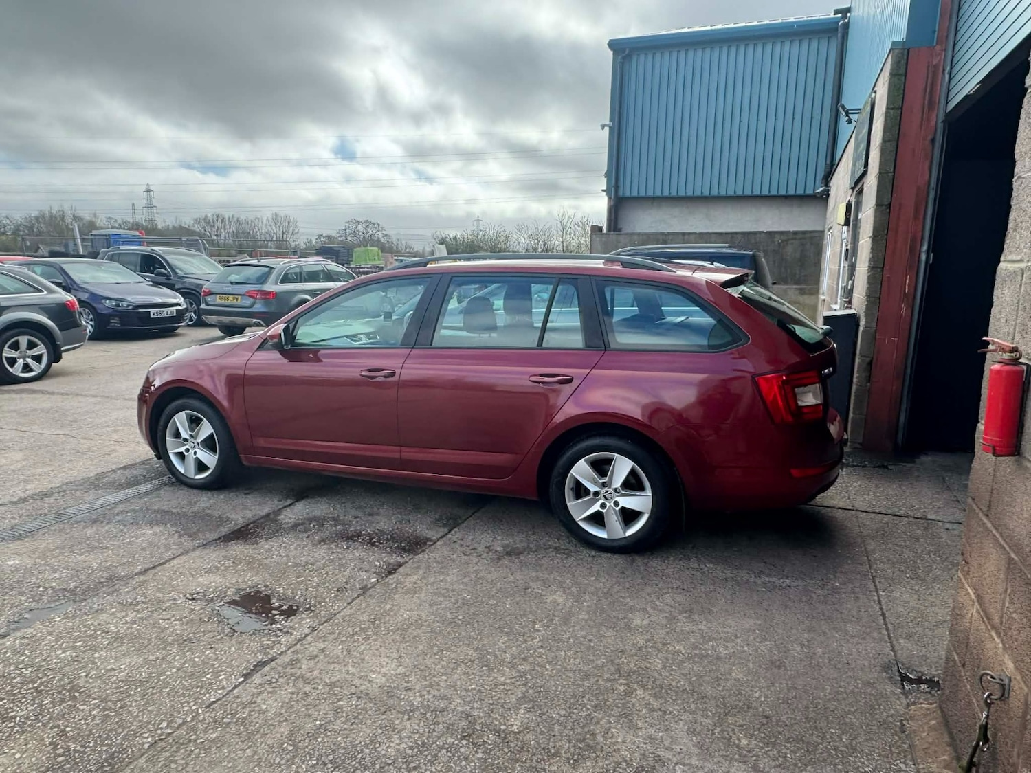 Used Skoda Octavia 2014 for sale - 77917363: Photo 4