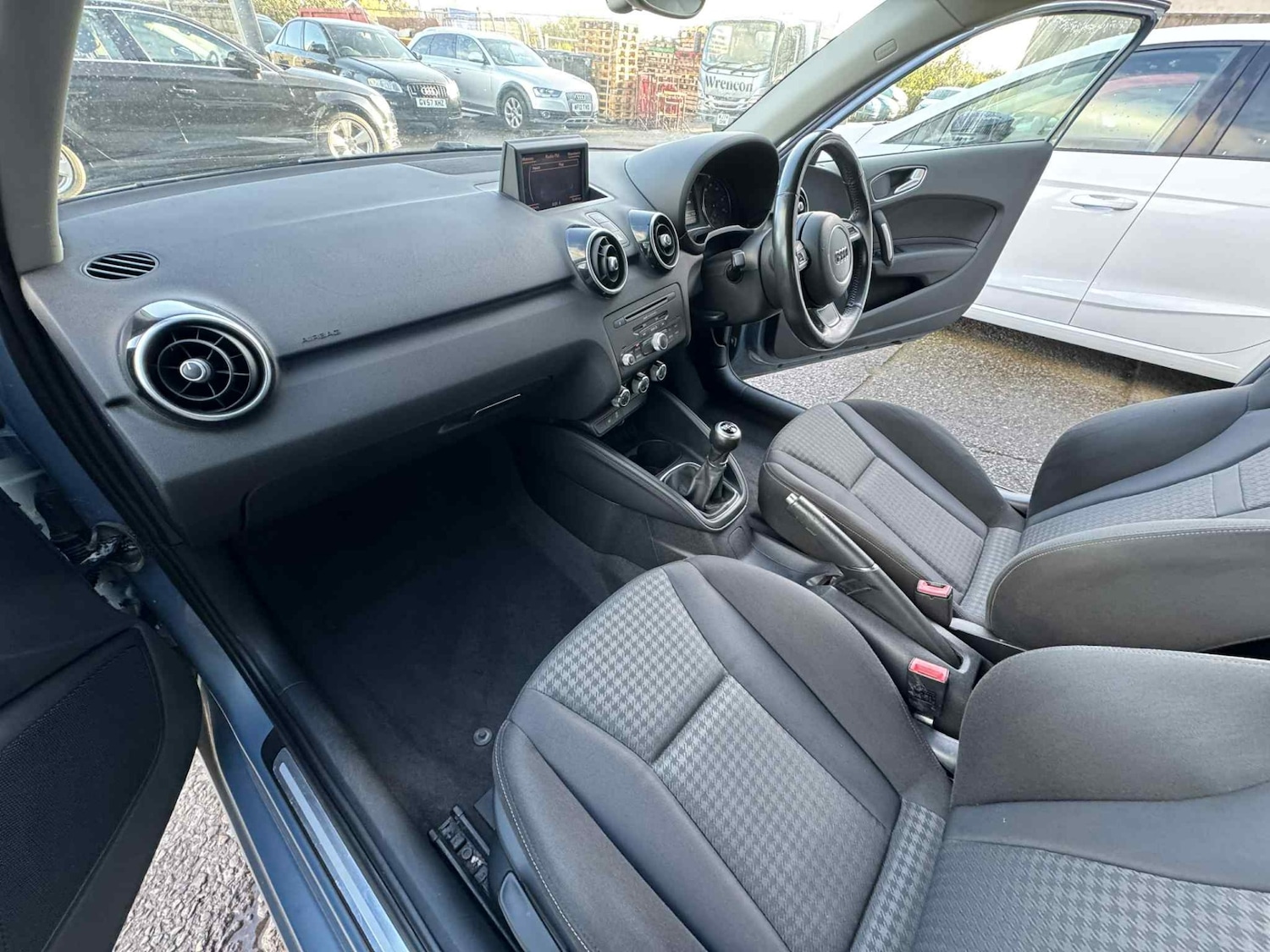 Used Audi A1 2012 for sale - 76445385: Photo 17