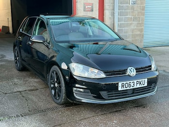Used Volkswagen Golf 2013 for sale - 77846122: Photo