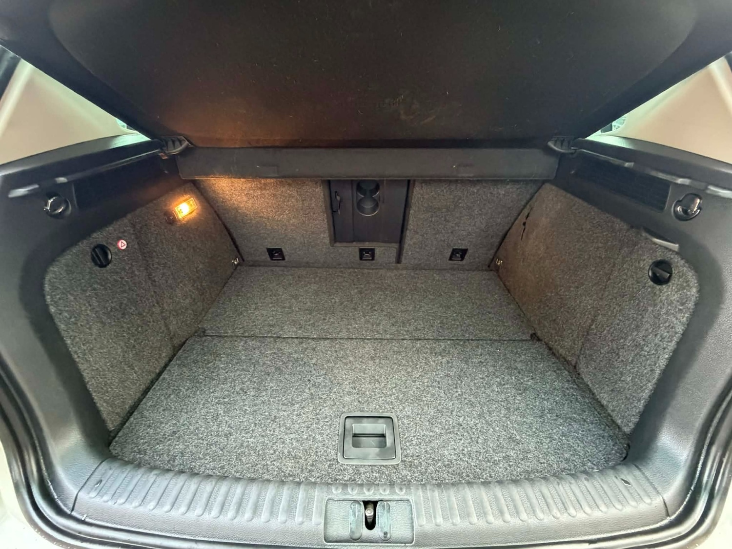 Used Volkswagen Tiguan 2012 for sale - 77897749: Photo 12