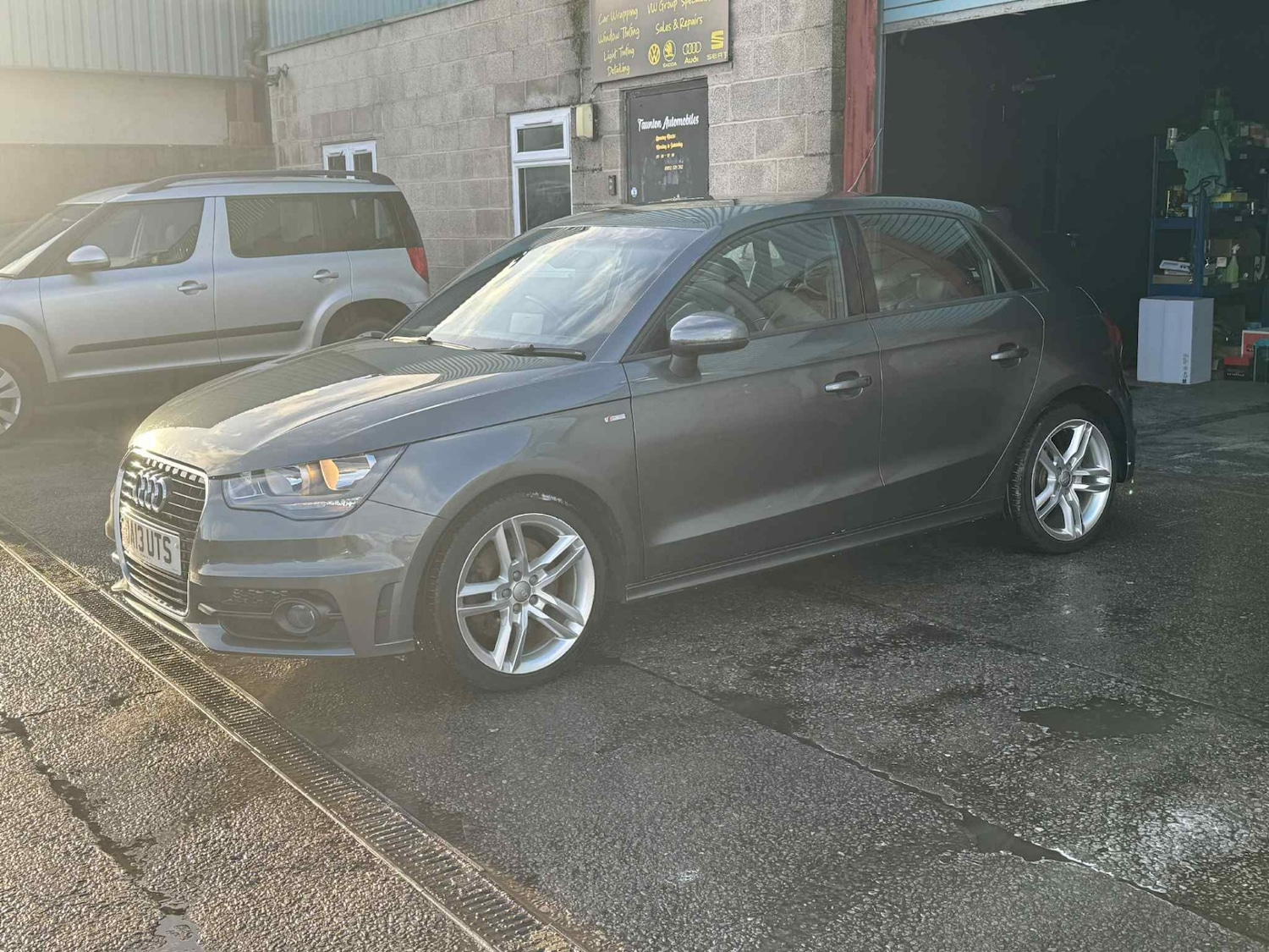 Used Audi A1 2013 for sale - 76757925: Photo 18