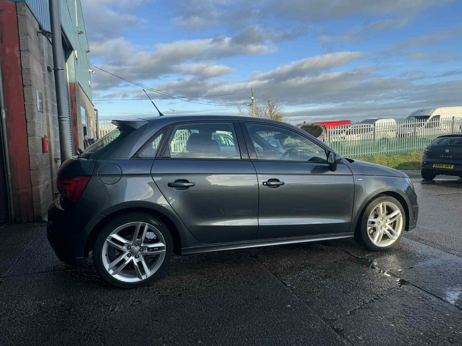 Used Audi A1 2013 for sale - 76757925: Photo 20