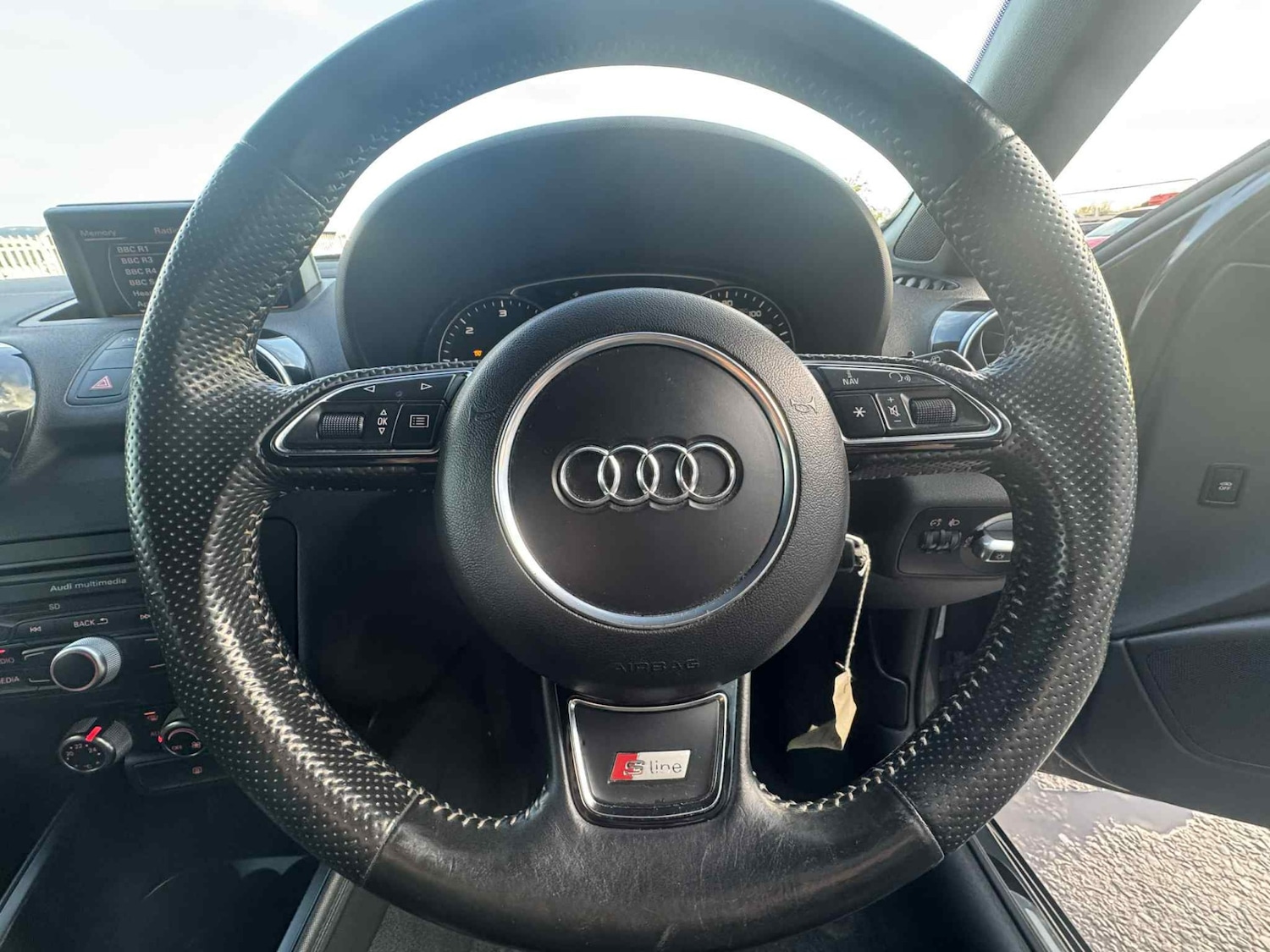 Used Audi A1 2013 for sale - 76757925: Photo 8