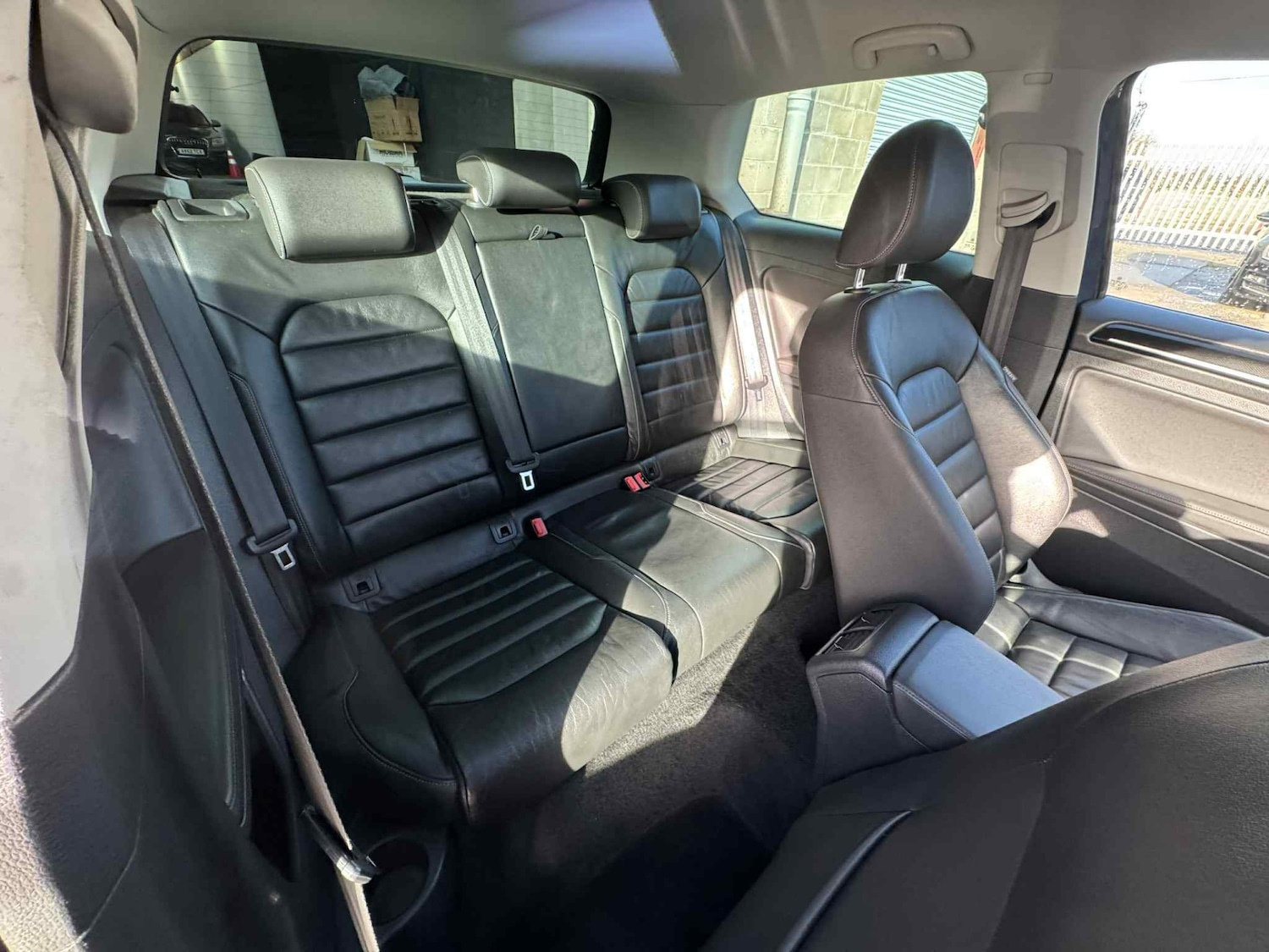 Used Volkswagen Golf 2013 for sale - 76669441: Photo 11