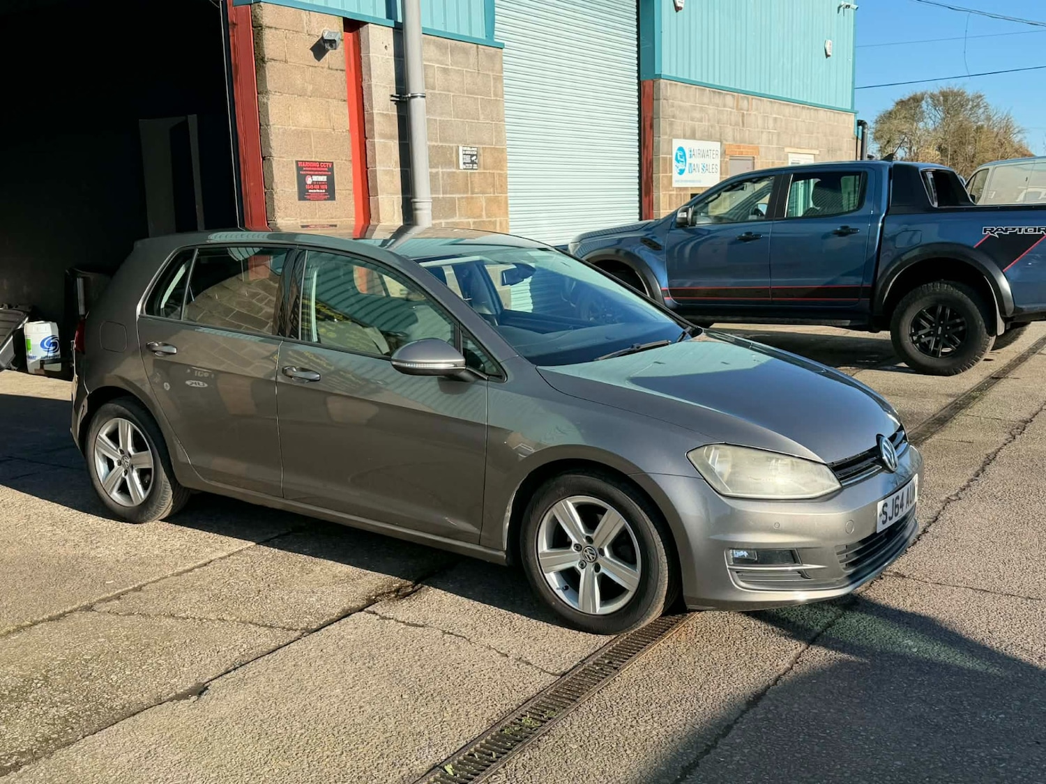 Used Volkswagen Golf 2014 for sale - 77562977: Photo 4
