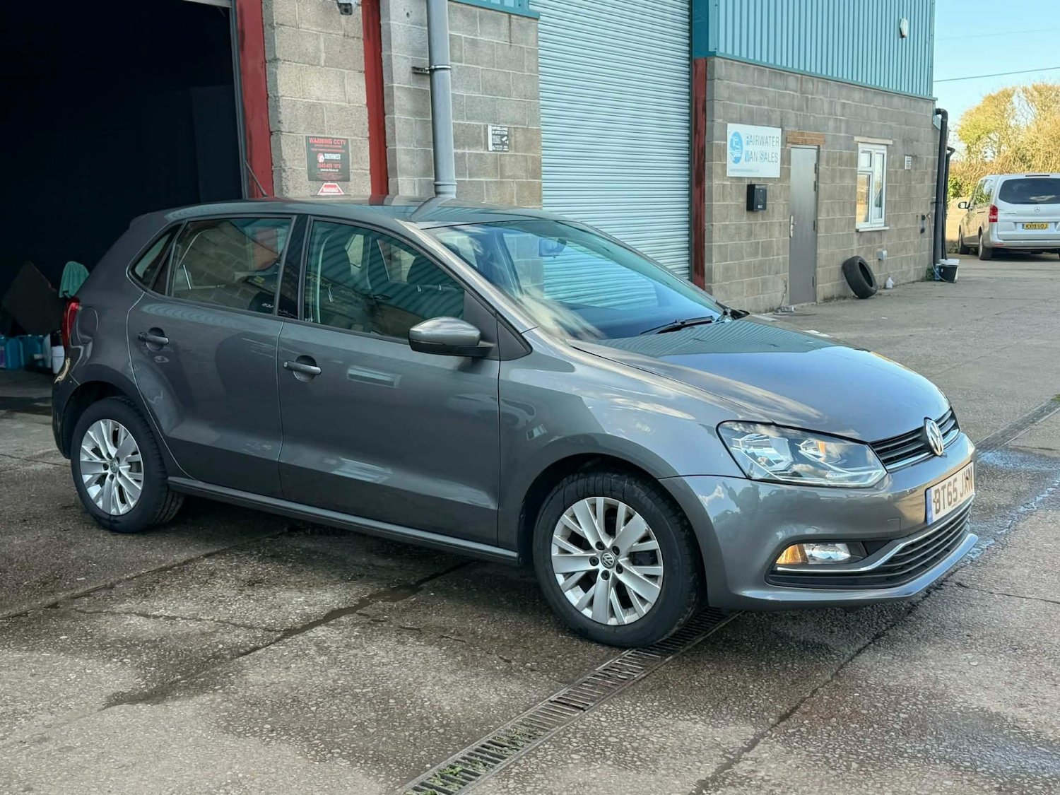 Used Volkswagen Polo 2015 for sale - 78082005: Photo 14