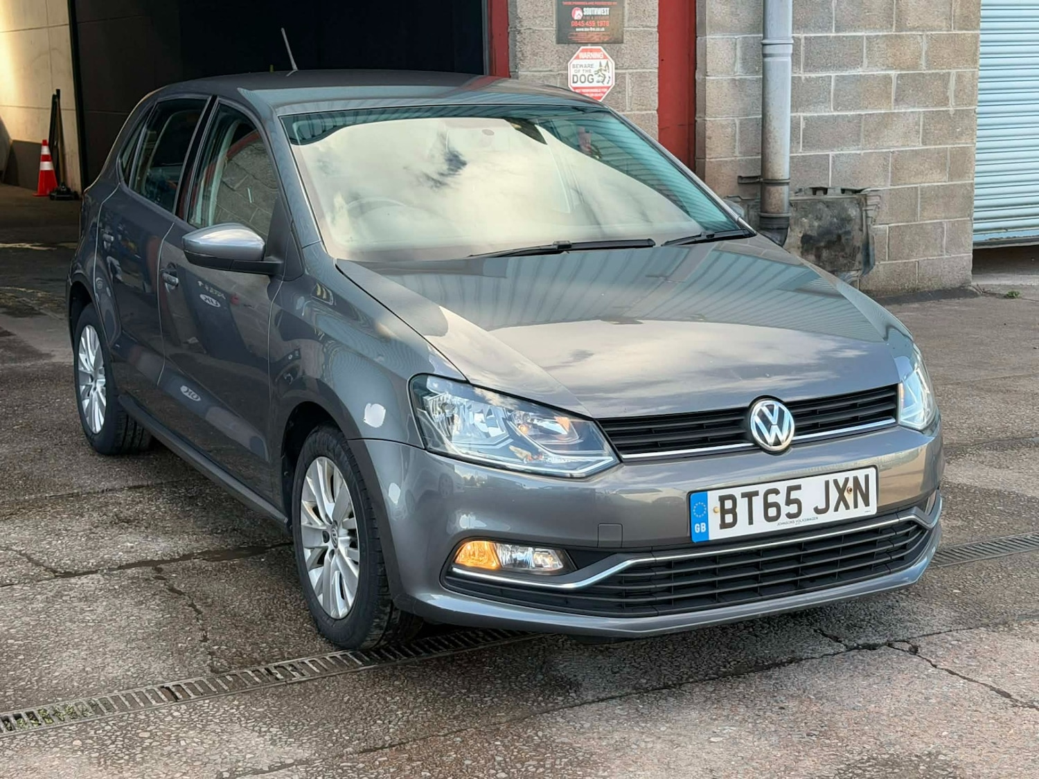 Used Volkswagen Polo 2015 for sale - 78082005: Photo 15