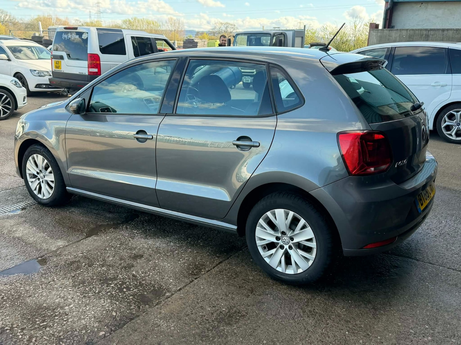 Used Volkswagen Polo 2015 for sale - 78082005: Photo 20