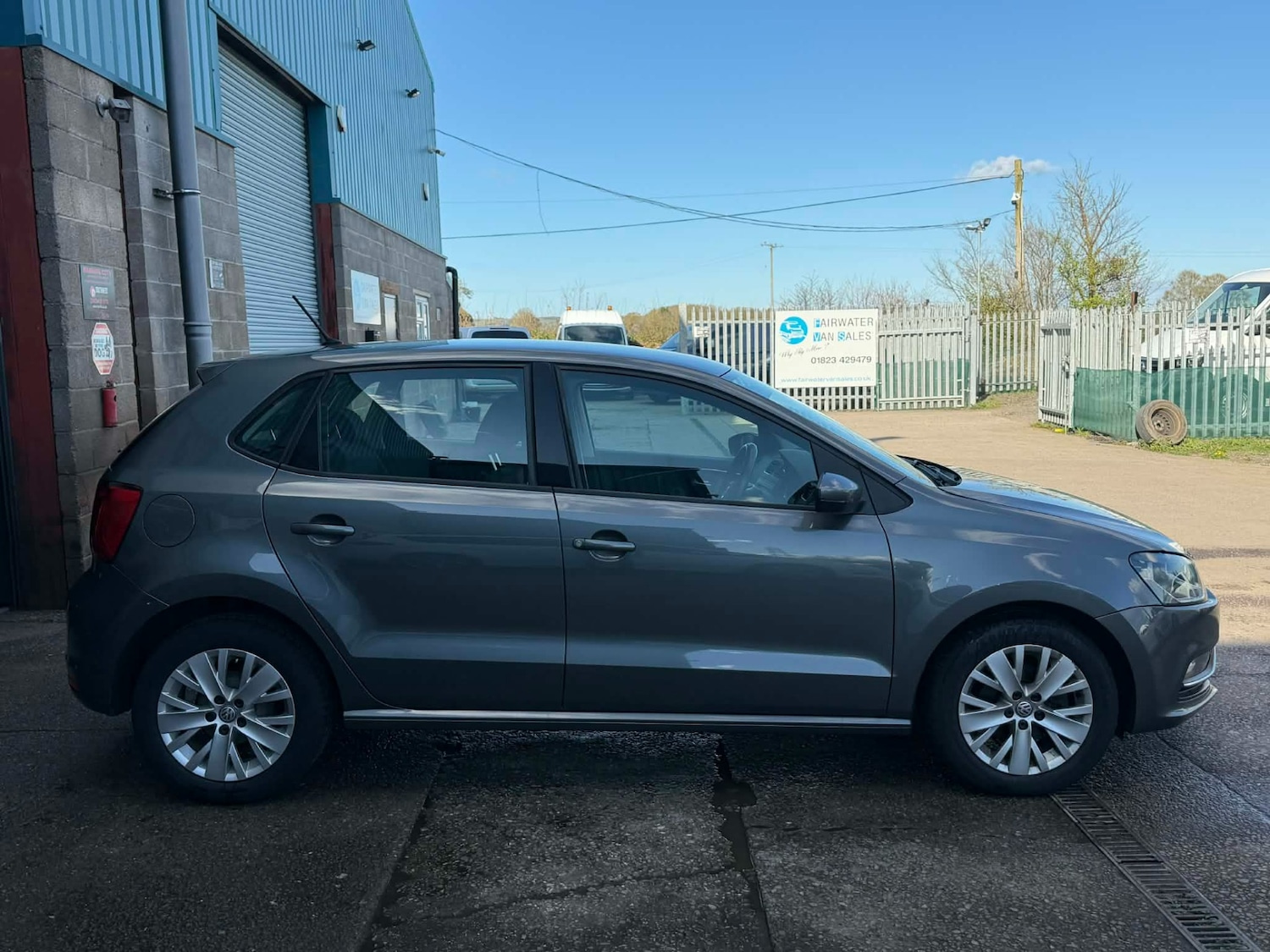 Used Volkswagen Polo 2015 for sale - 78082005: Photo 5