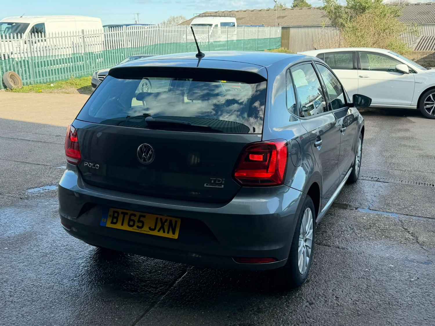 Used Volkswagen Polo 2015 for sale - 78082005: Photo 6