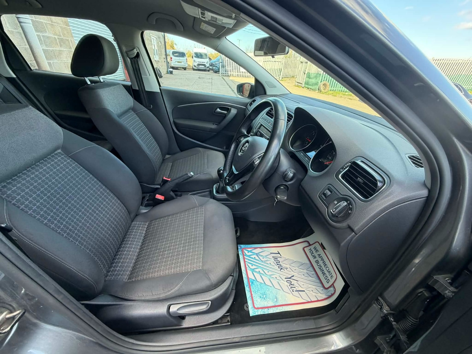 Used Volkswagen Polo 2015 for sale - 78082005: Photo 7