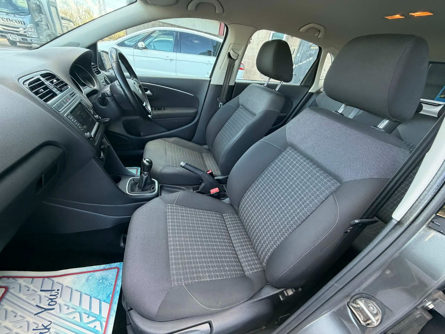 Used Volkswagen Polo 2015 for sale - 78082005: Photo 8