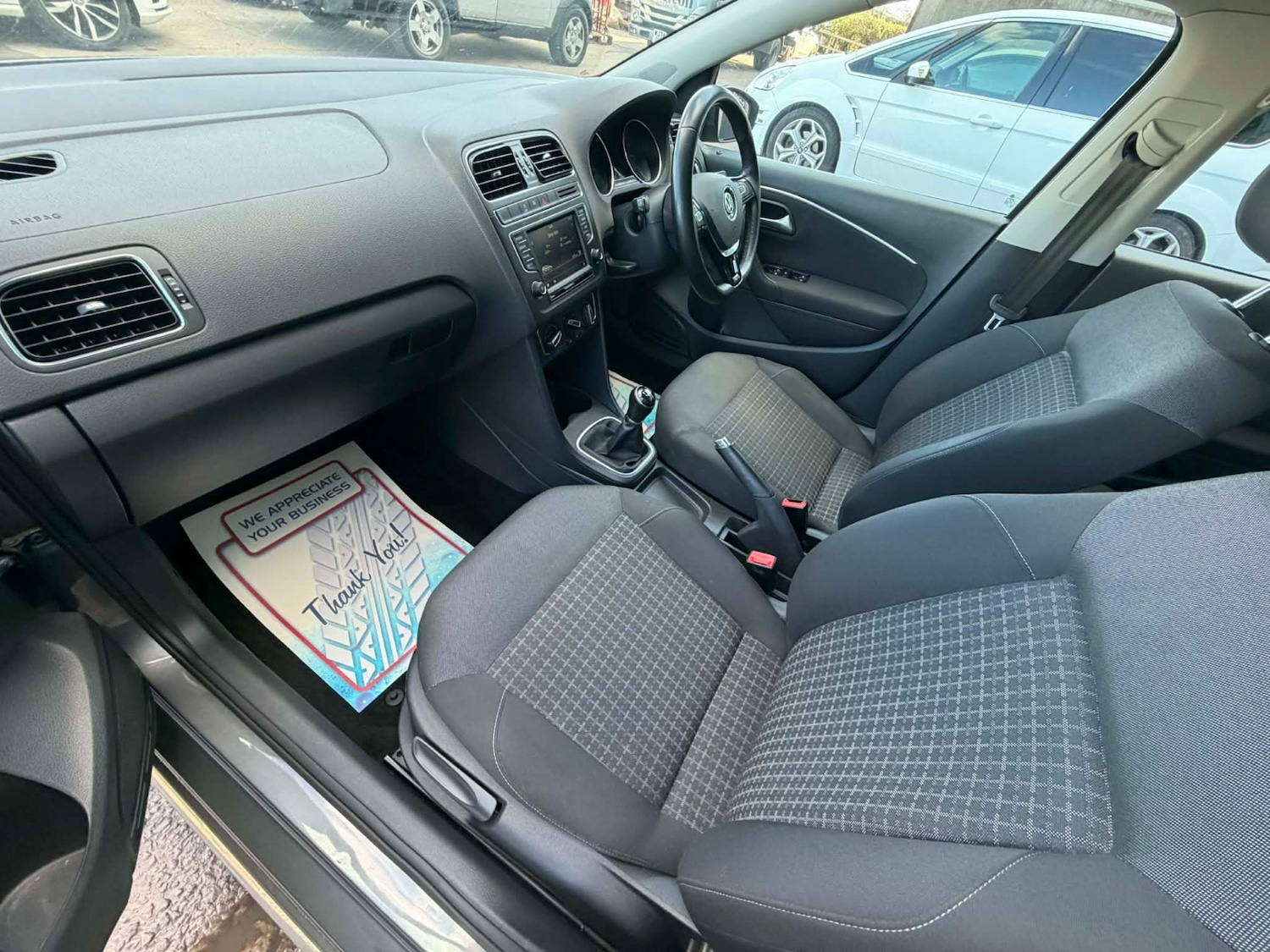 Used Volkswagen Polo 2015 for sale - 78082005: Photo 9