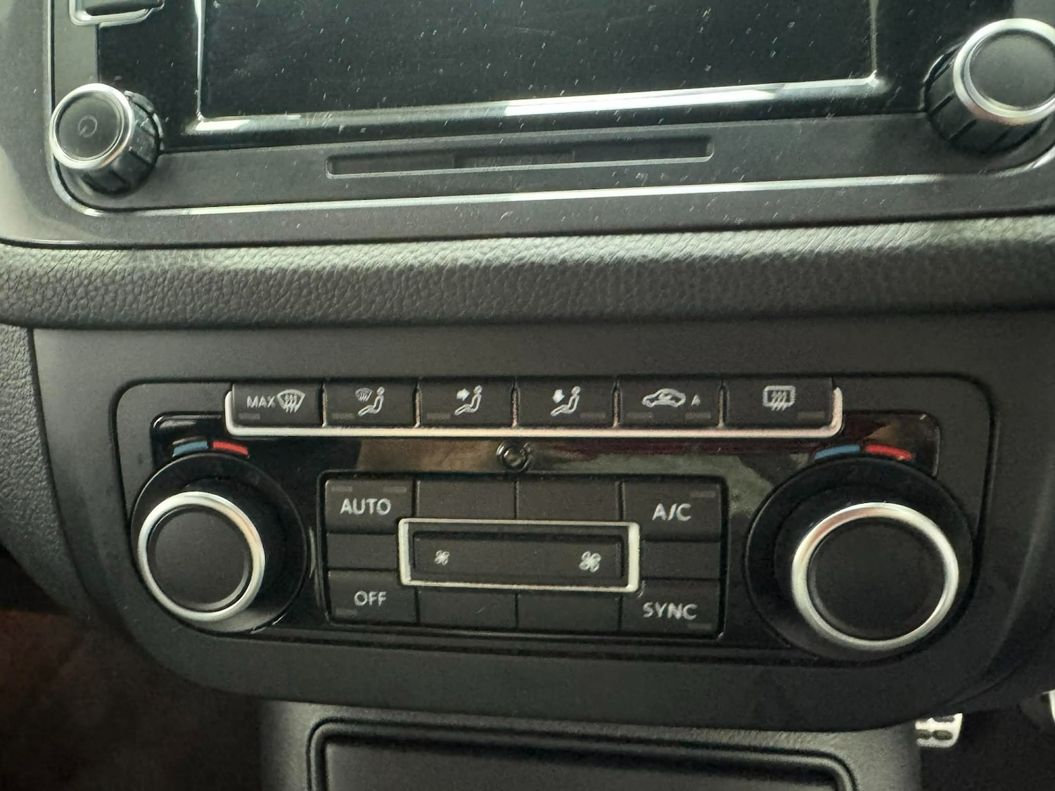 Used Volkswagen Tiguan 2013 for sale - 77846086: Photo 21