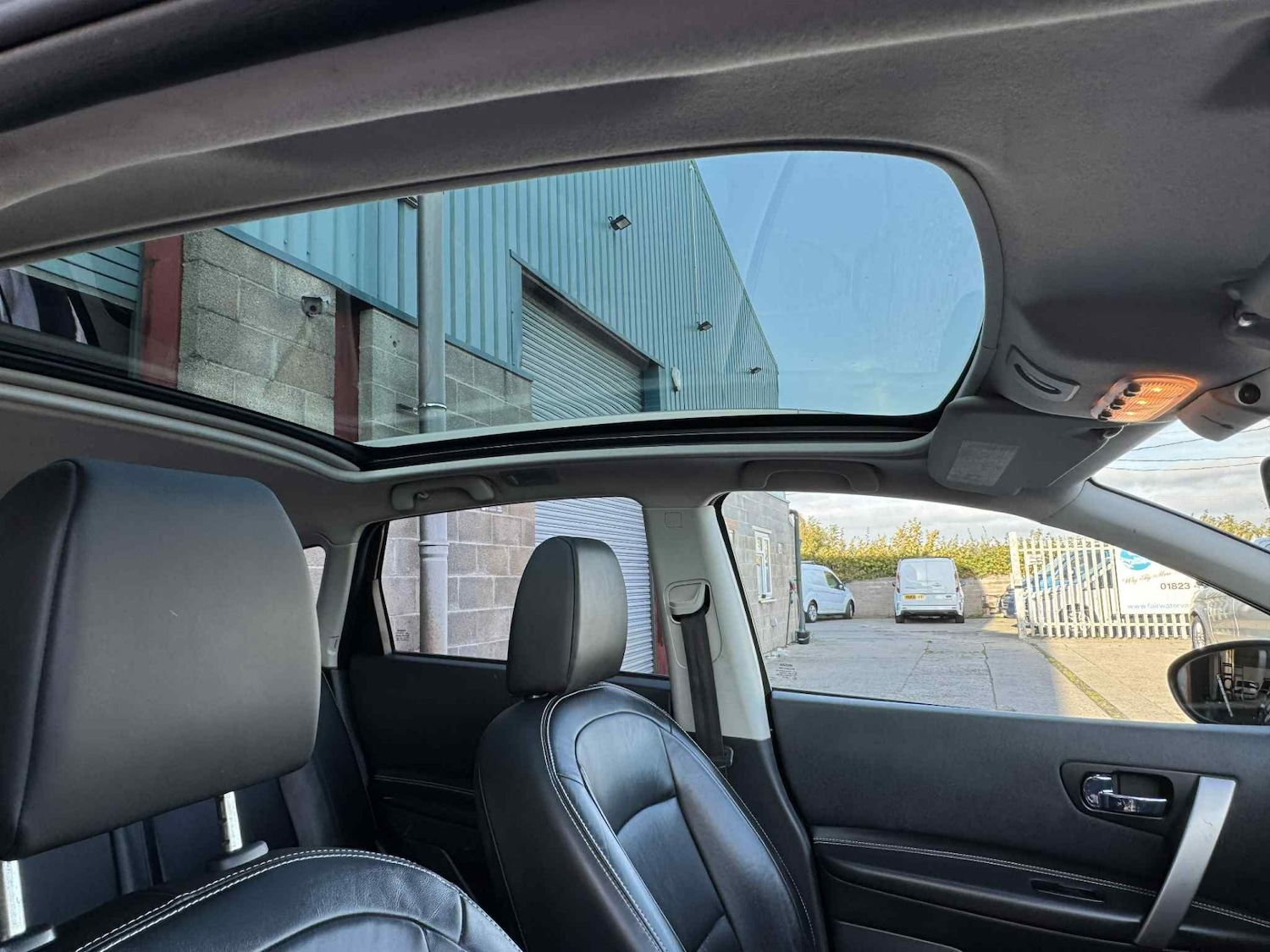 Used Nissan Qashqai 2012 for sale - 76317480: Photo 10