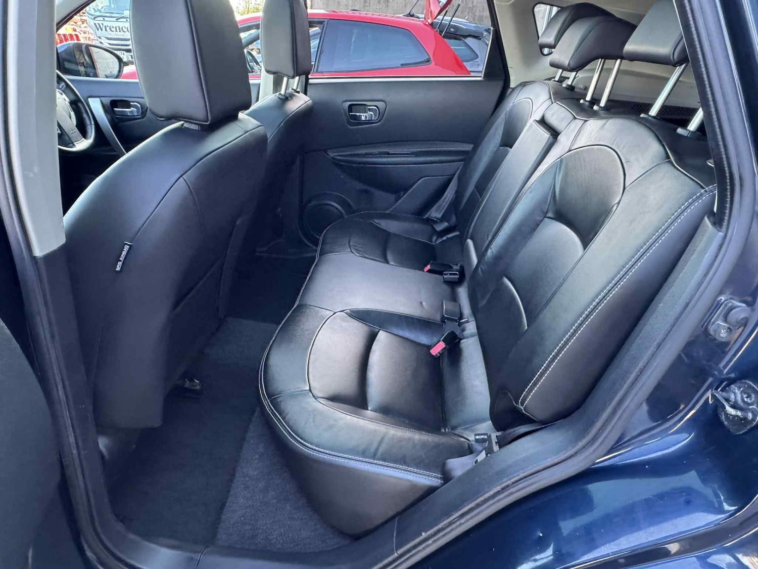 Used Nissan Qashqai 2012 for sale - 76317480: Photo 11