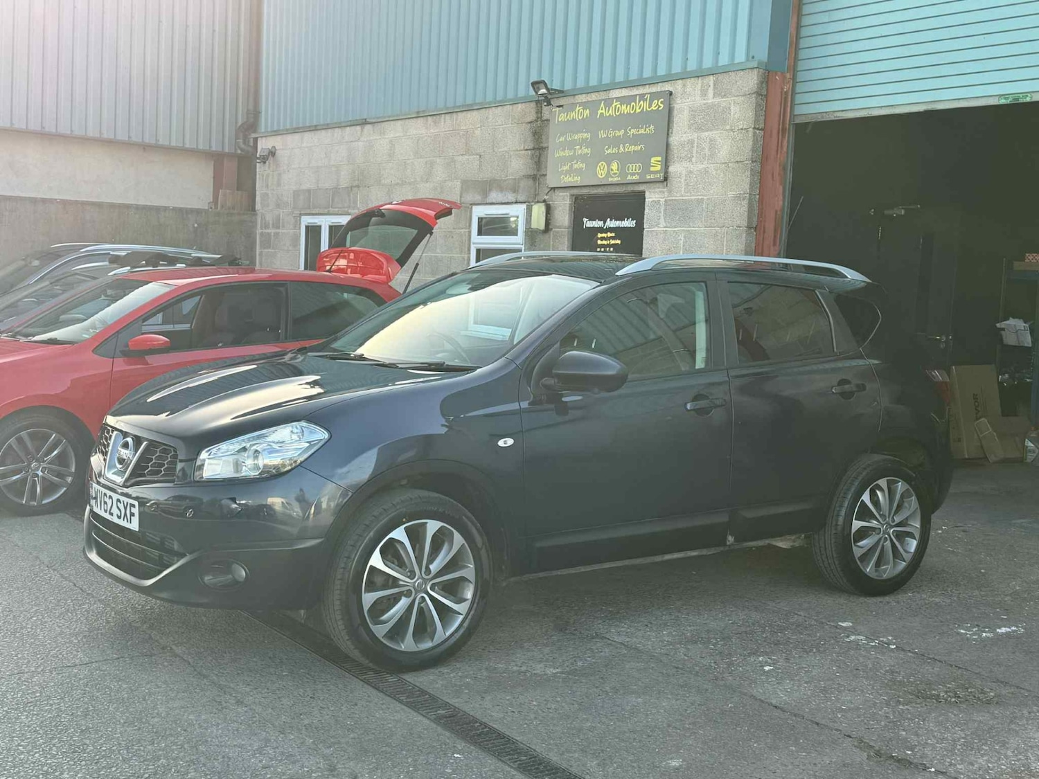 Used Nissan Qashqai 2012 for sale - 76317480: Photo 4