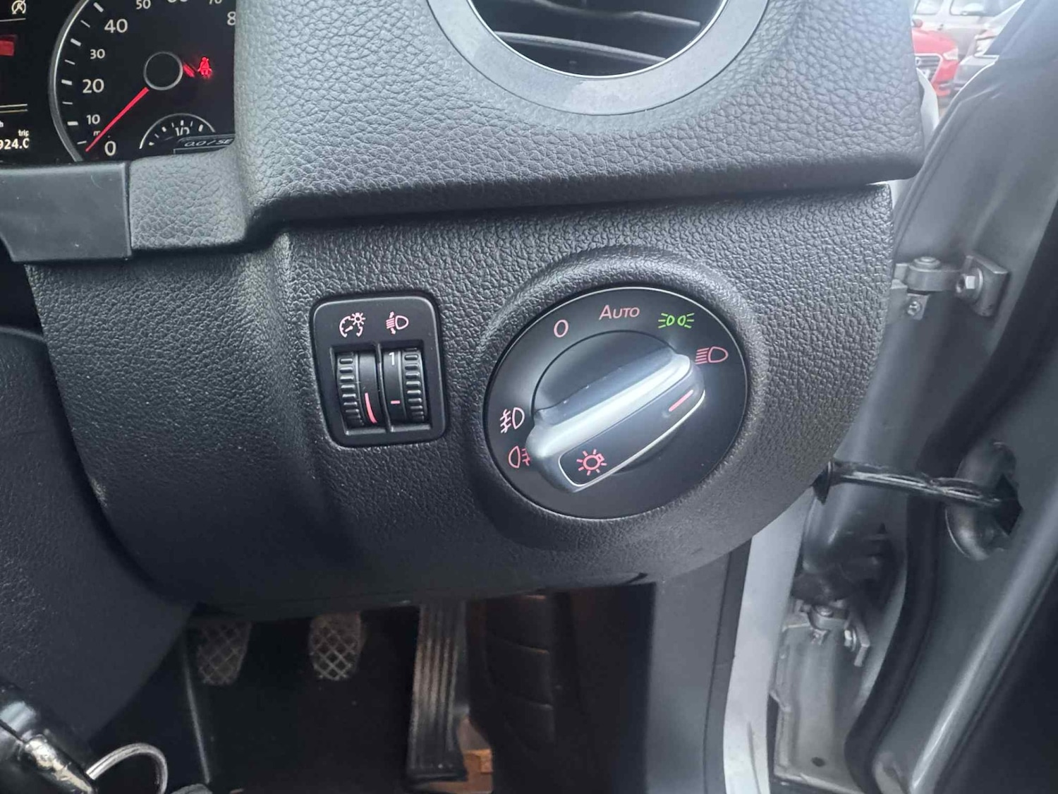 Used Volkswagen Tiguan 2015 for sale - 77288724: Photo 21