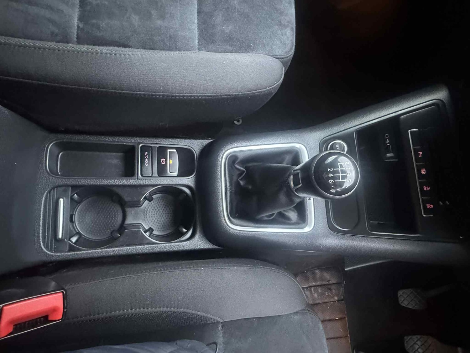 Used Volkswagen Tiguan 2015 for sale - 77288724: Photo 8