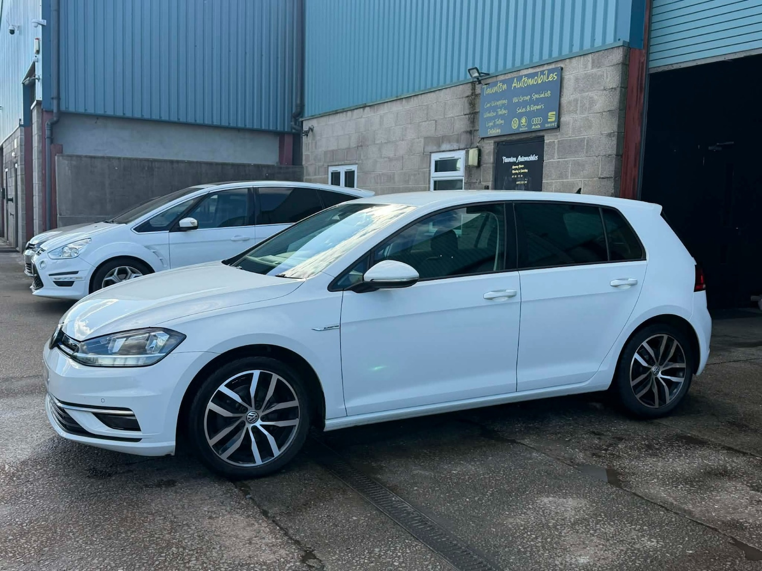 Used Volkswagen Golf 2017 for sale - 78091835: Photo 11
