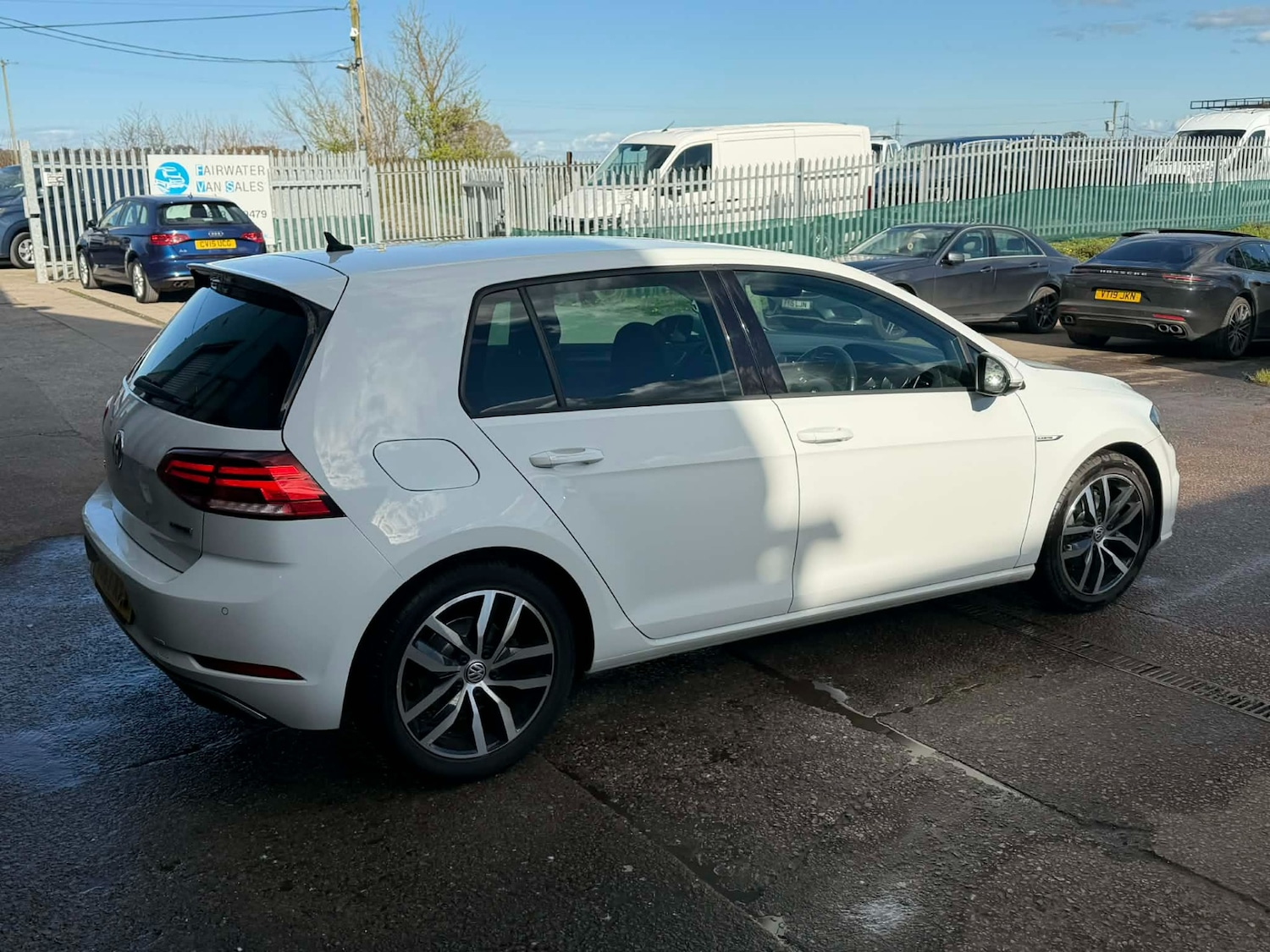 Used Volkswagen Golf 2017 for sale - 78091835: Photo 14