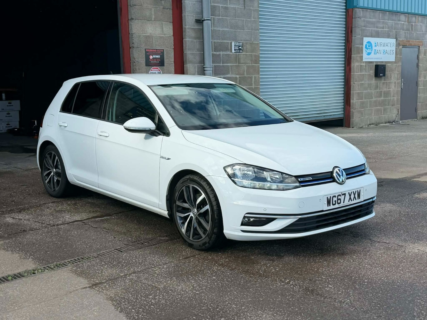 Used Volkswagen Golf 2017 for sale - 78091835: Photo 7