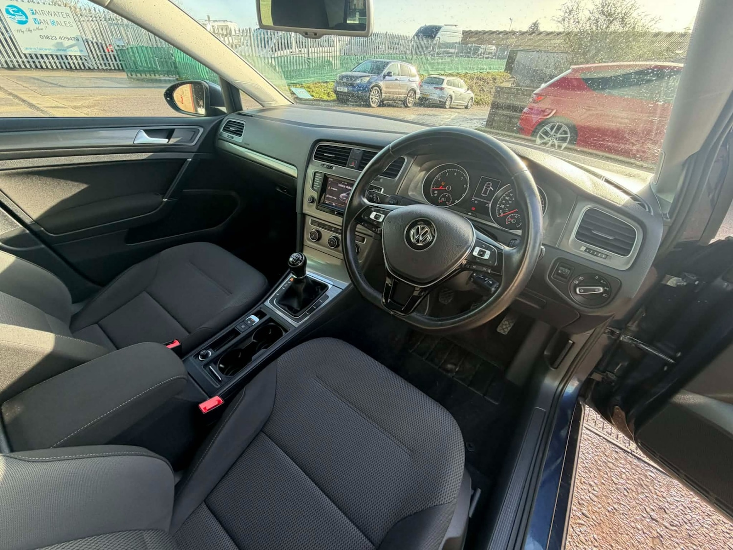 Used Volkswagen Golf 2013 for sale - 77569747: Photo 10