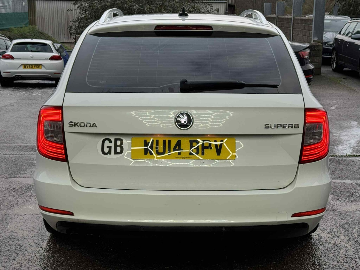 Used Skoda Superb 2014 for sale - 77085577: Photo 15
