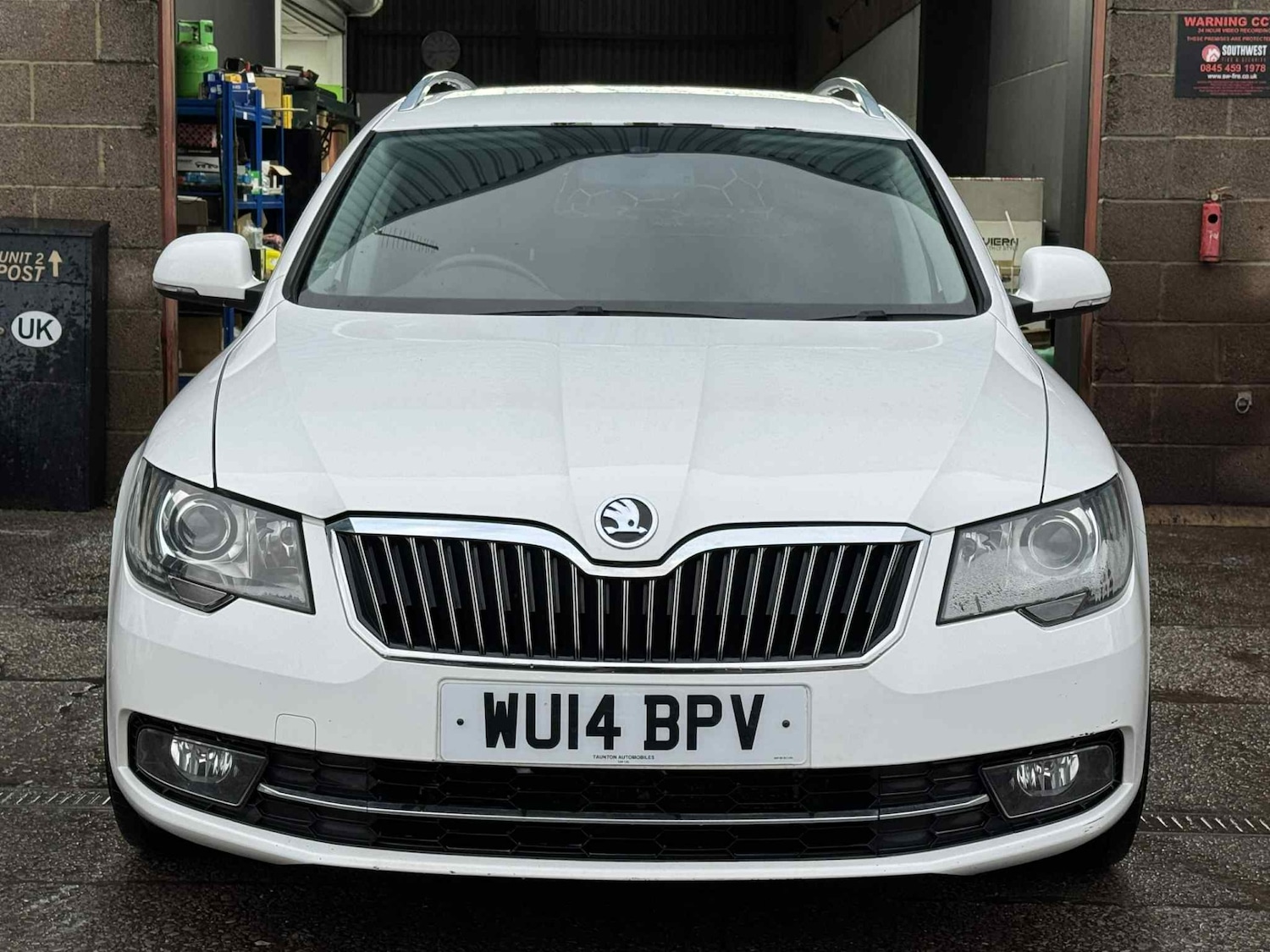 Used Skoda Superb 2014 for sale - 77085577: Photo 2