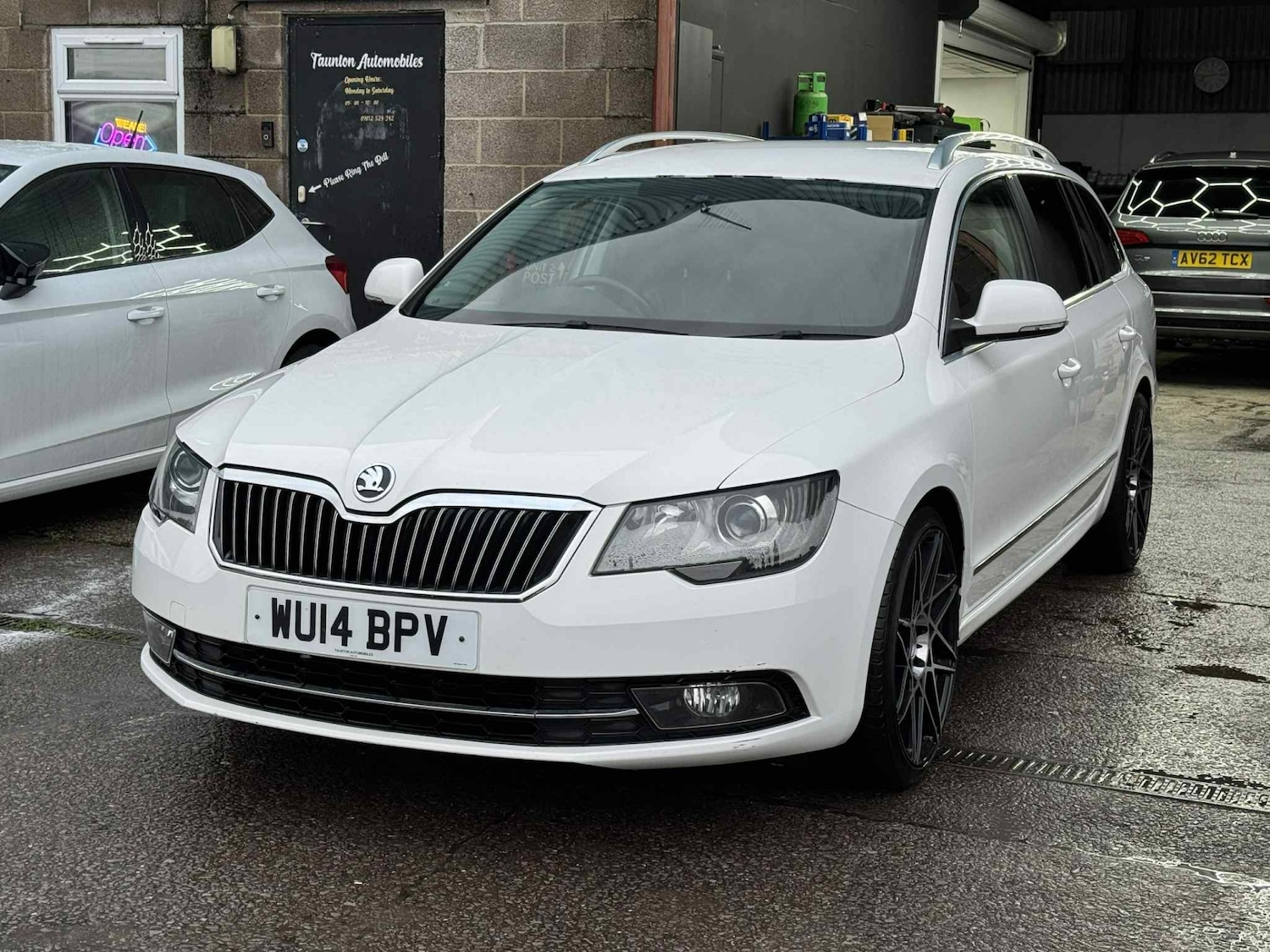 Used Skoda Superb 2014 for sale - 77085577: Photo 3
