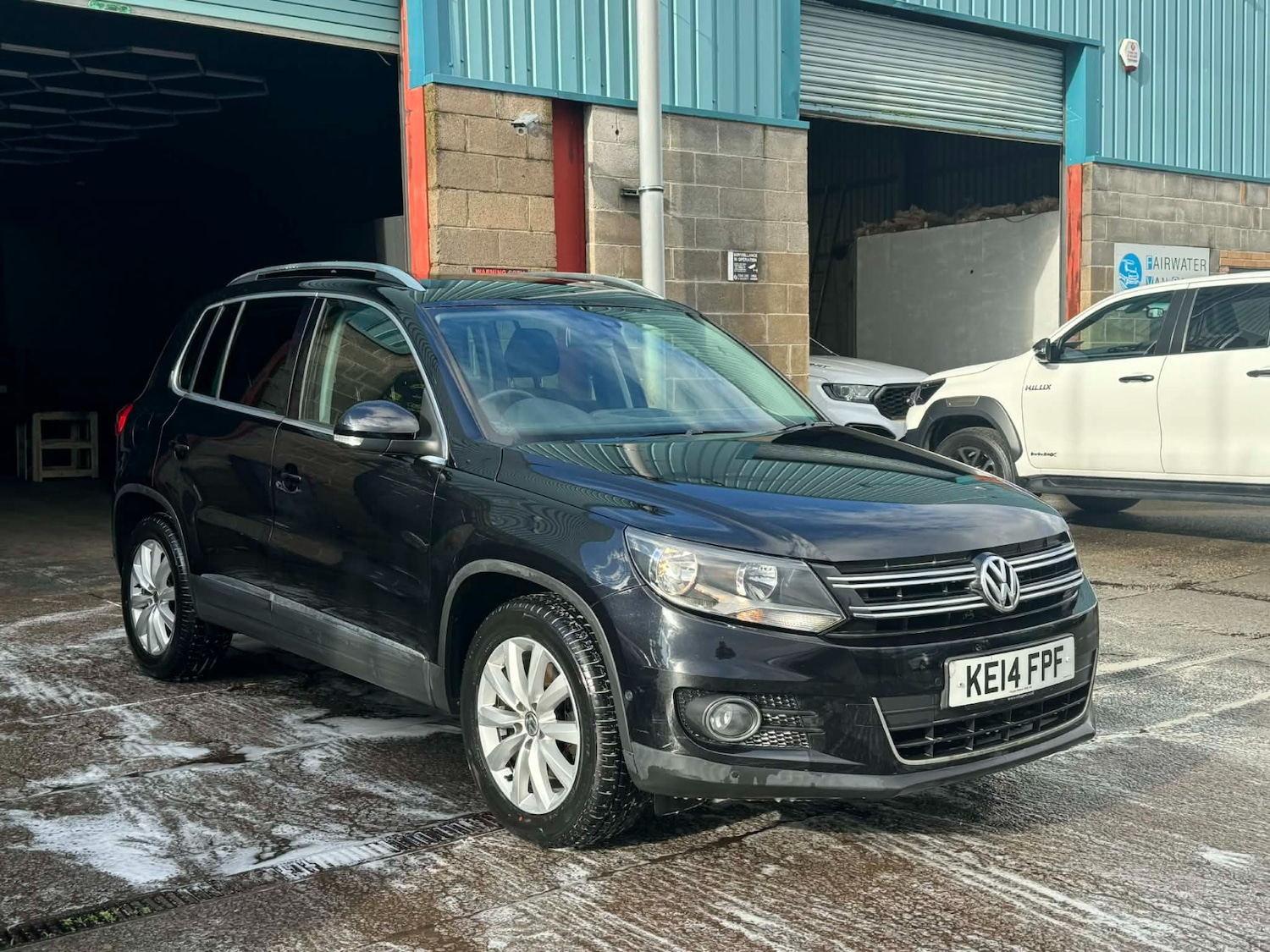 Used Volkswagen Tiguan 2014 for sale - 77543853: Photo 2