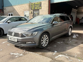 Used Volkswagen Passat 2015 for sale - 76265719: Photo