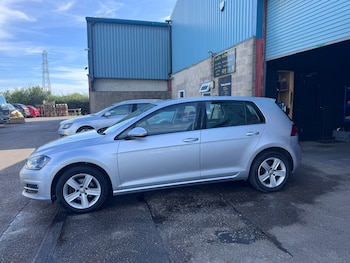 Used Volkswagen Golf 2015 for sale - 79029631: Photo
