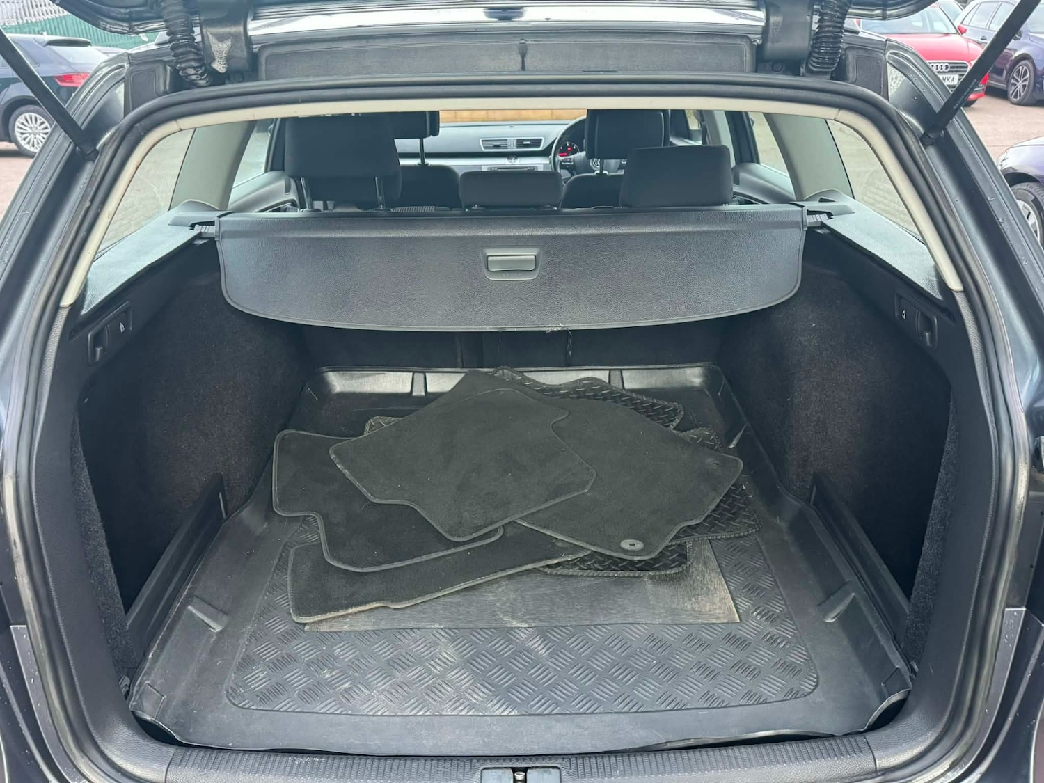 Used Volkswagen Passat 2013 for sale - 77735129: Photo 12