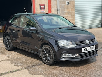 Used Volkswagen Polo 2015 for sale - 79296913: Photo